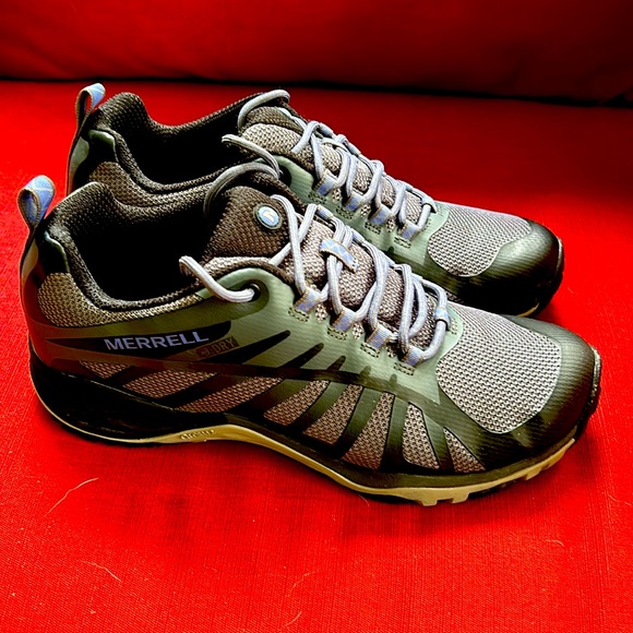 Merrell Siren Edge Q2 women’s size 8.5, black, like new with original box - Picture 1 of 6